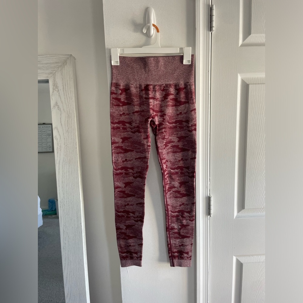 Red Camo Leggings